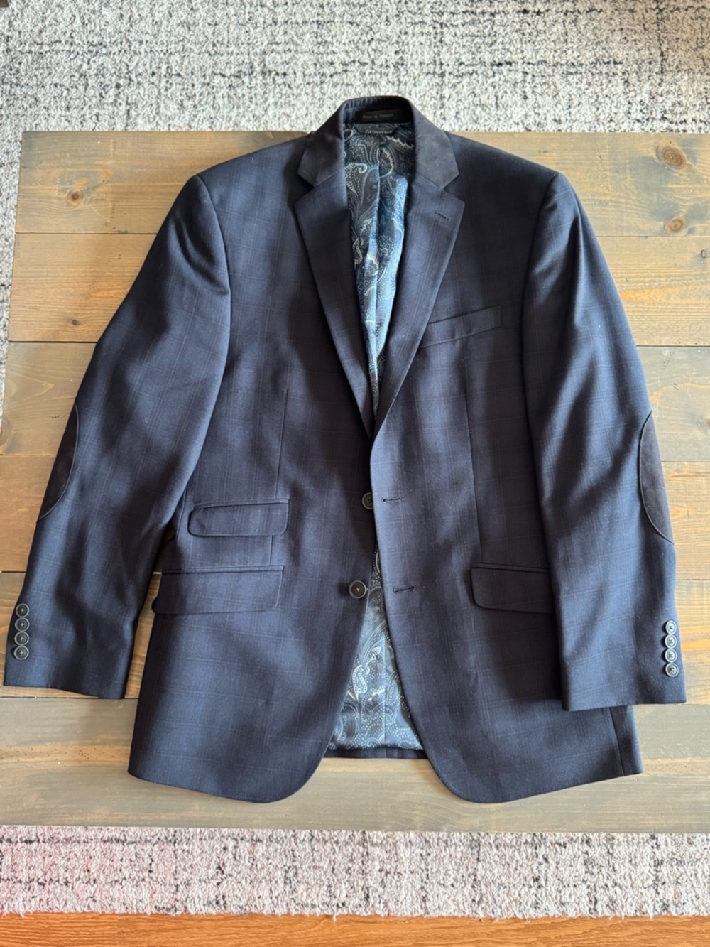 Van Heusen Studio Blazer 38R Navy Plaid Sport Coat Paisley Lining Elbow Patch